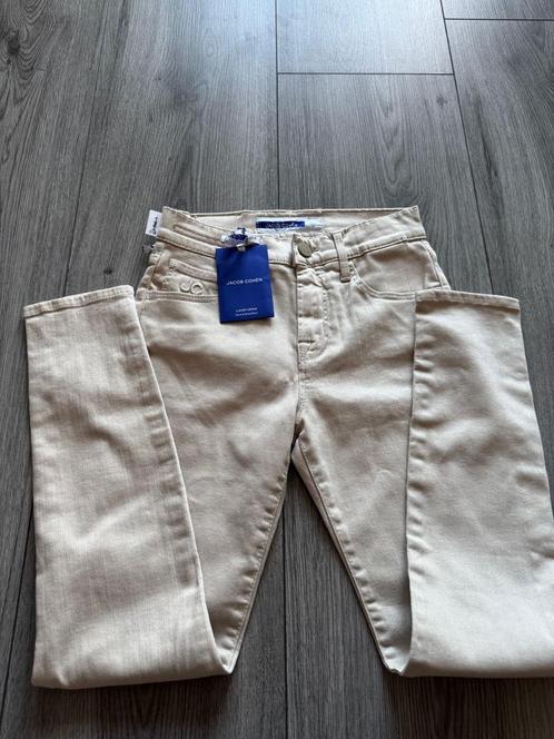 Jacob Cohen Beige Jeans – Maat 25 nieuw met Labels, Kleding | Dames, Broeken en Pantalons, Nieuw, Maat 34 (XS) of kleiner, Beige