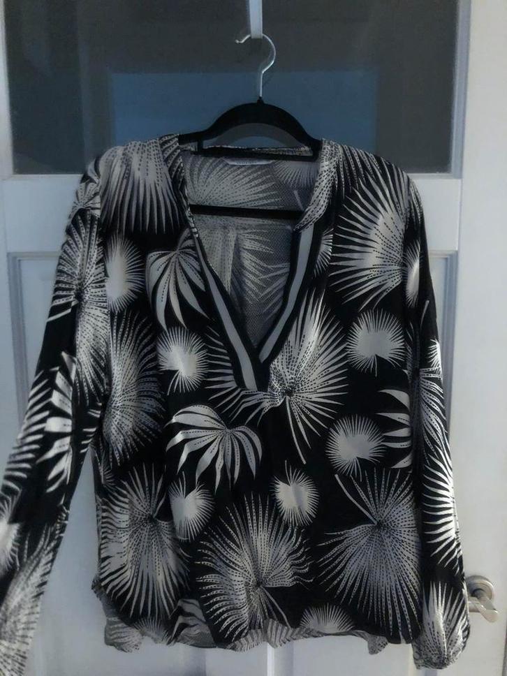 Summum top zwart wit, maat 44, Kleding | Dames, Blouses en Tunieken, Zo goed als nieuw, Maat 42/44 (L), Zwart, Ophalen