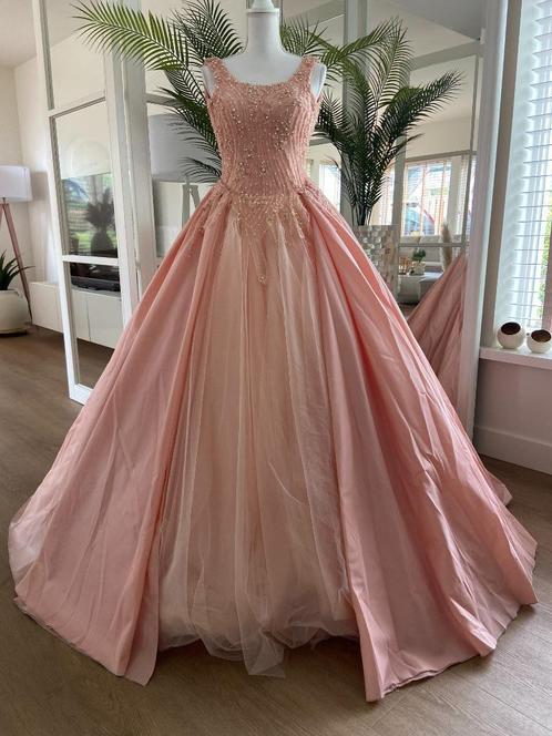 Denis's trouwjurk baljurk roze draagmaat 34 / 36 Sissi jurk, Kleding | Dames, Trouwkleding en Trouwaccessoires, Zo goed als nieuw