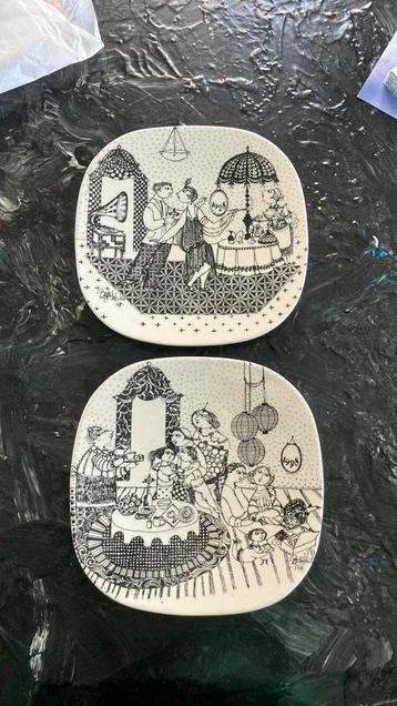 2 Imerco wandborden, ontwerper Bjorn Wiinblad 1978 beschikbaar voor biedingen