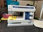 HUSQVARNA NAAIMACHINE MODEL 230, Hobby en Vrije tijd, Naaimachines en Toebehoren, Ophalen of Verzenden, Gebruikt, Naaimachine