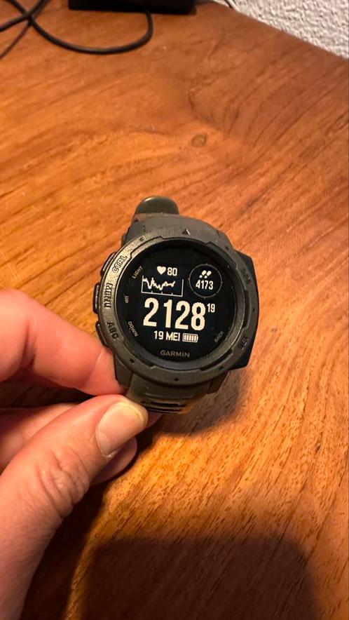 Garmin instinct, Sieraden, Tassen en Uiterlijk, Sporthorloges, Zo goed als nieuw, iOS, Grijs, GPS, Waterdicht, Ophalen of Verzenden