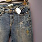 Cambio jeans licht blauw papegaaitje in steentjes S-M 39966, Kleding | Dames, Blauw, W28 - W29 (confectie 36), Ophalen of Verzenden