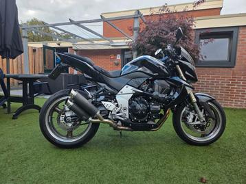 Kawasaki z1000 lage km, bodis dempers, nieuwe banden, led. beschikbaar voor biedingen