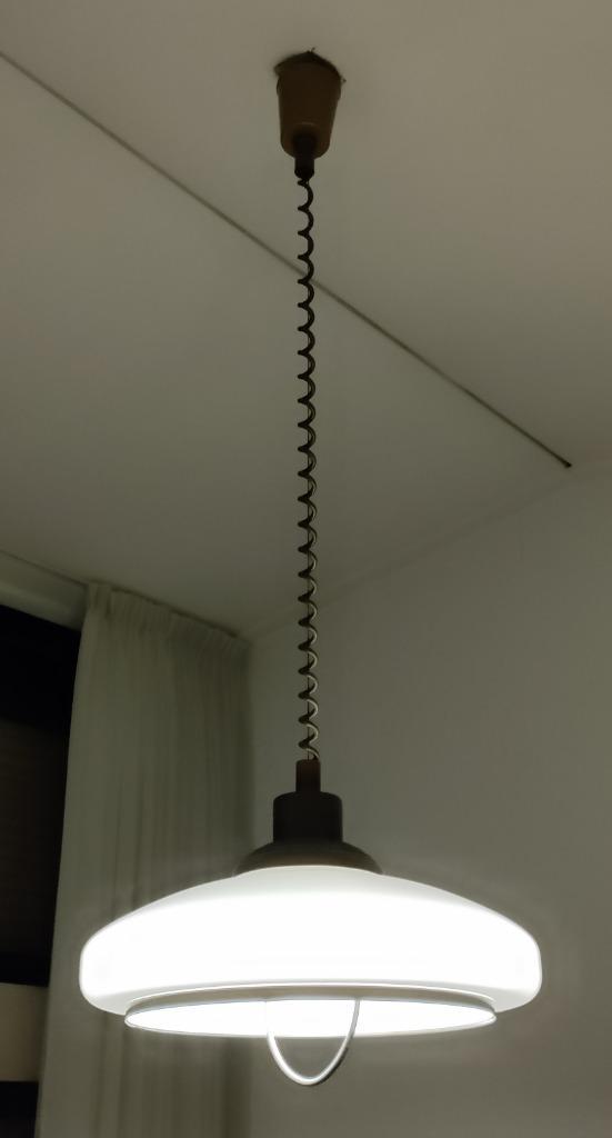 Hanglamp kunststof, Huis en Inrichting, Lampen | Hanglampen, Gebruikt, 50 tot 75 cm, Kunststof, Ophalen of Verzenden