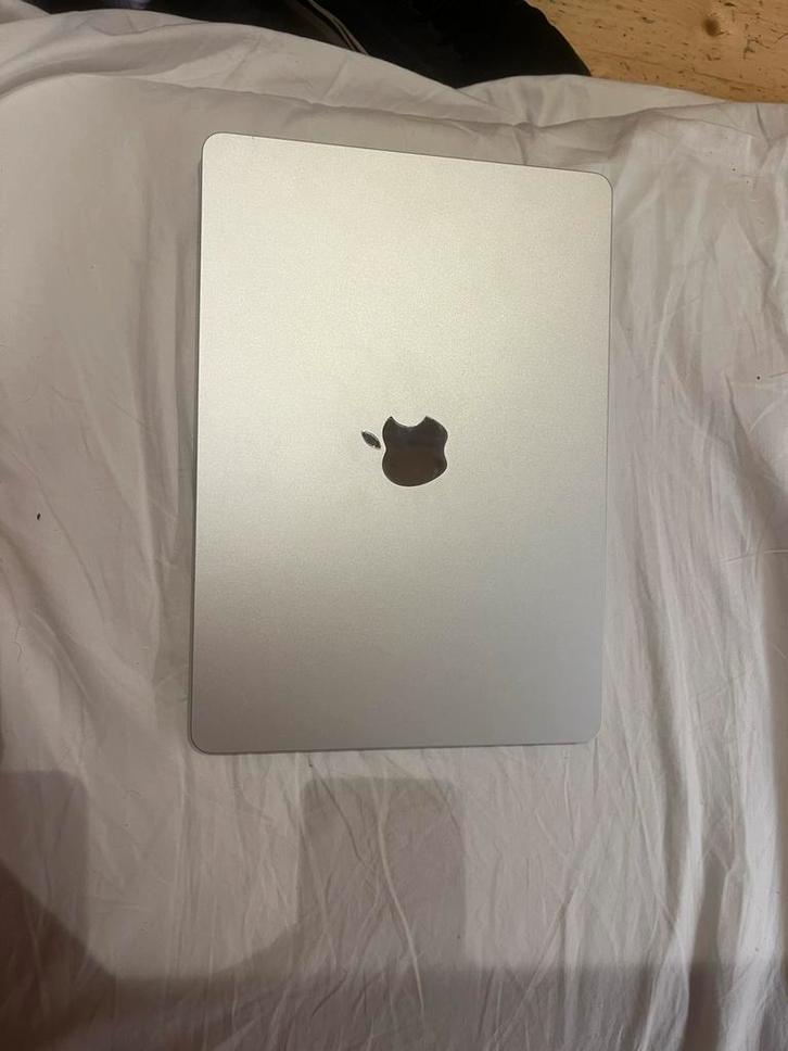 MacBook Air 13" 2022 - Zo goed als nieuw!, Computers en Software, Apple Macbooks, Zo goed als nieuw, MacBook Air, 13 inch, Onbekend