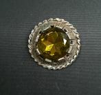 Ronde broche met groene steen en ster motief, Overige materialen, 4 tot 7 cm, Gebruikt, Ophalen of Verzenden