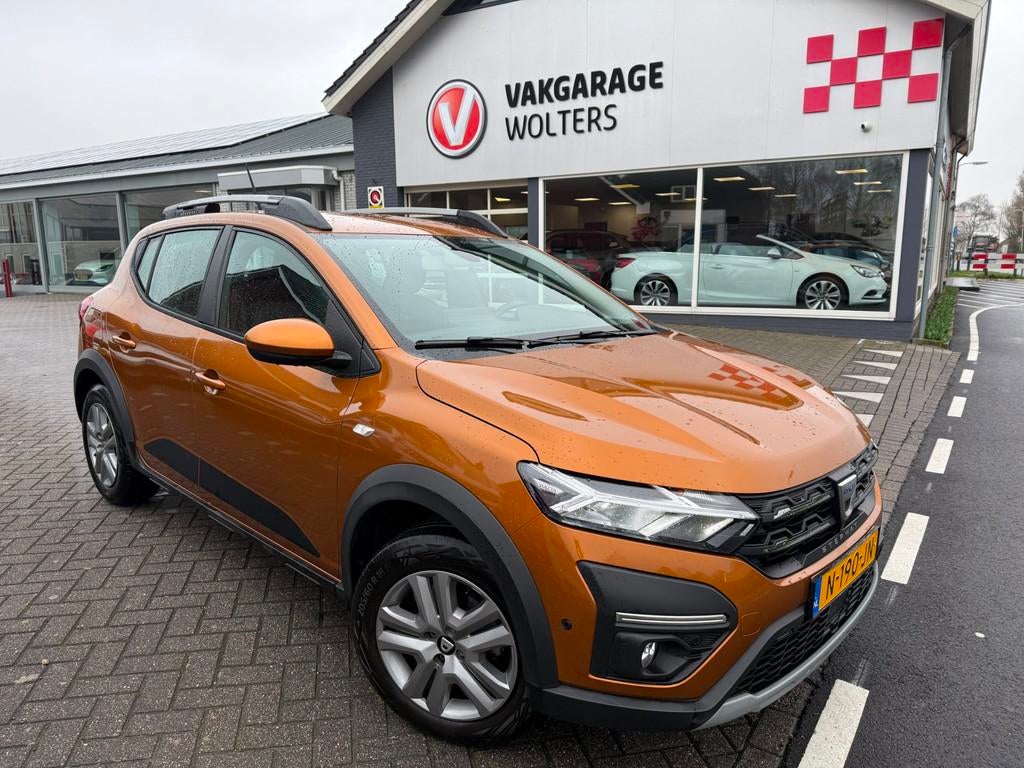 Dacia Sandero Stepway 1.0 TCe 90 Comfort RIJKLAARPRIJS!, Auto's, Dacia, Voorwielaandrijving, 12 maanden, Overige kleuren, Origineel Nederlands