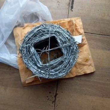 Prikkeldraad rol - Nieuw, Tuin en Terras, Ophalen