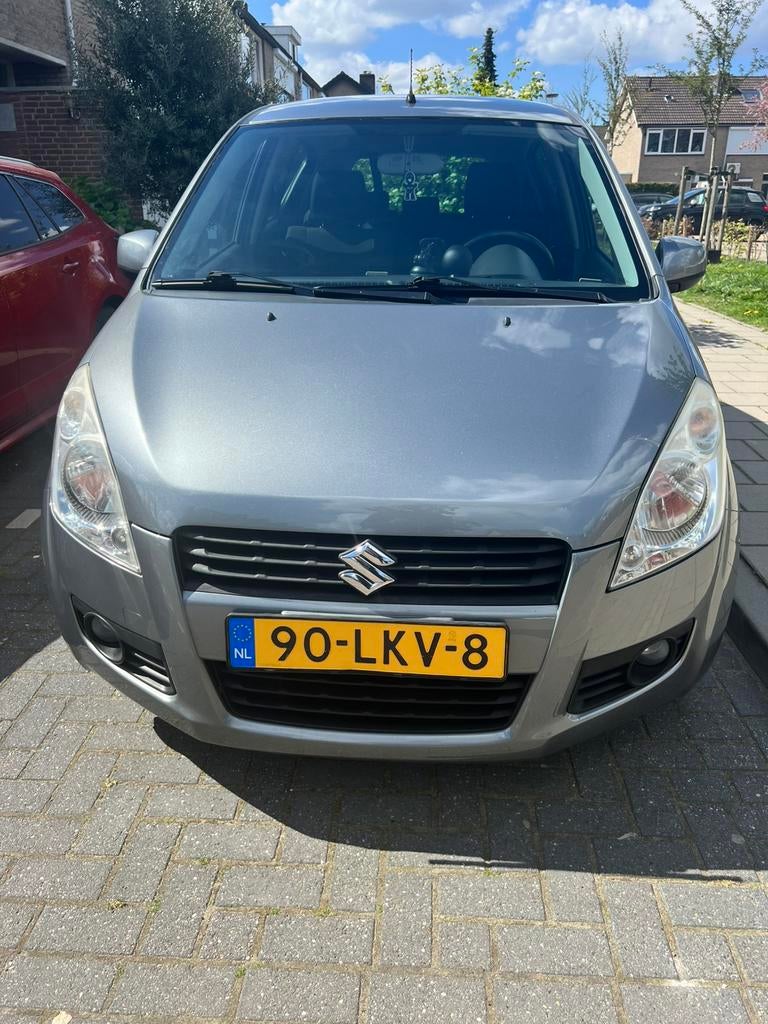 Suzuki Splash 1.0 2010 Grijs, Auto's, Suzuki, Particulier, Splash, Benzine, B, Hatchback, Handgeschakeld, Origineel Nederlands