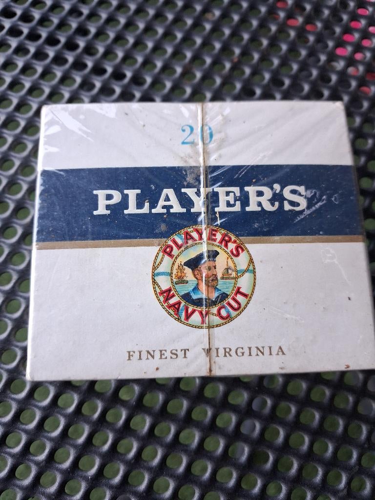 Oud pakje Players sigaretten, Verzamelen, Ophalen of Verzenden, Zo goed als nieuw, Tabaksdoos of Verpakking