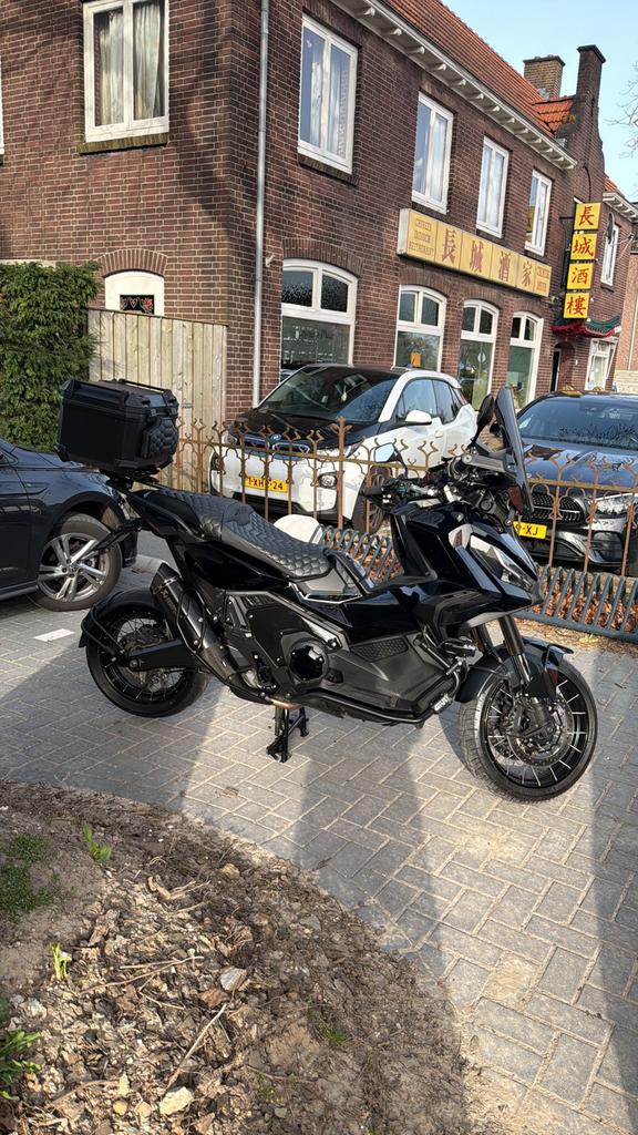 Honda X-ADV 750, Motoren, 2 cilinders, Sportuitlaat, Gebruikt, Meer dan 35 kW