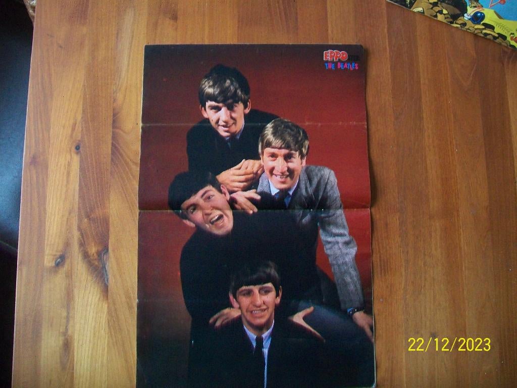 Beatles poster - Eppo 1982, Verzenden, Zo goed als nieuw, Boek, Tijdschrift of Artikel