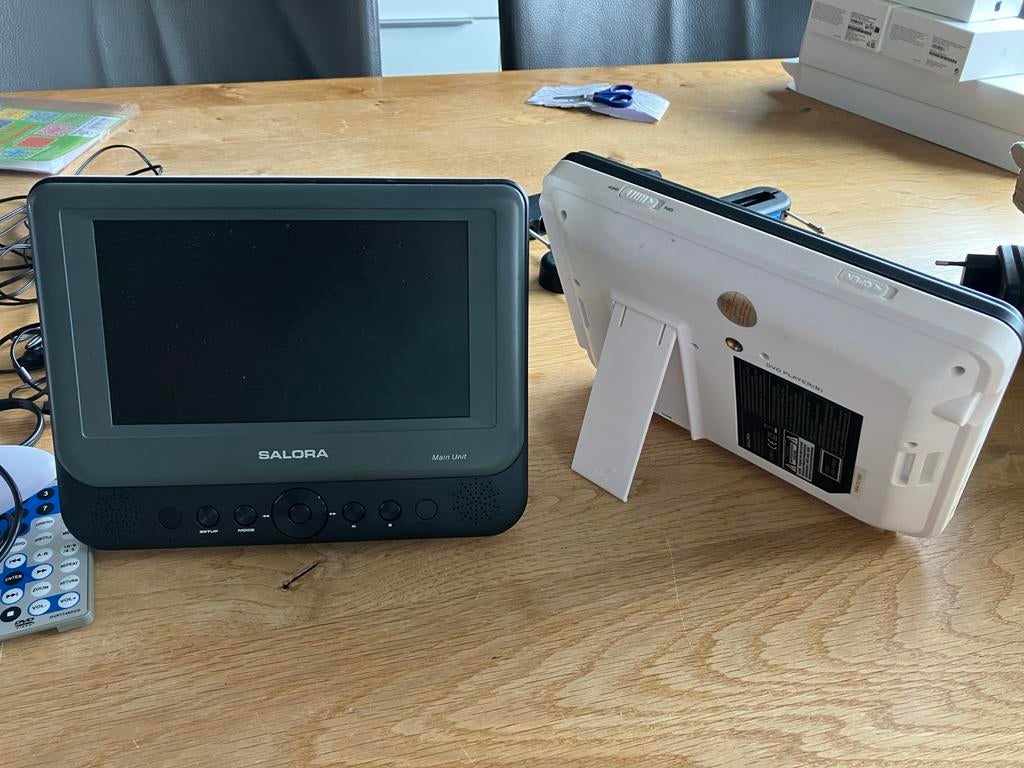 Salora Duo Portable DVD Speler USB/SD/MMC Compleet!, Audio, Tv en Foto, Dvd-spelers, Draagbaar, Ophalen of Verzenden, Zo goed als nieuw