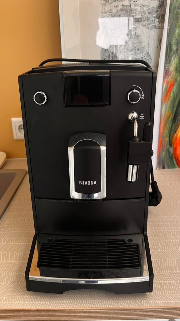Nivona 550 - type 1085 Koffiemachine - Gebruikt, Witgoed en Apparatuur, Koffiezetapparaten, Ophalen, Afneembaar waterreservoir