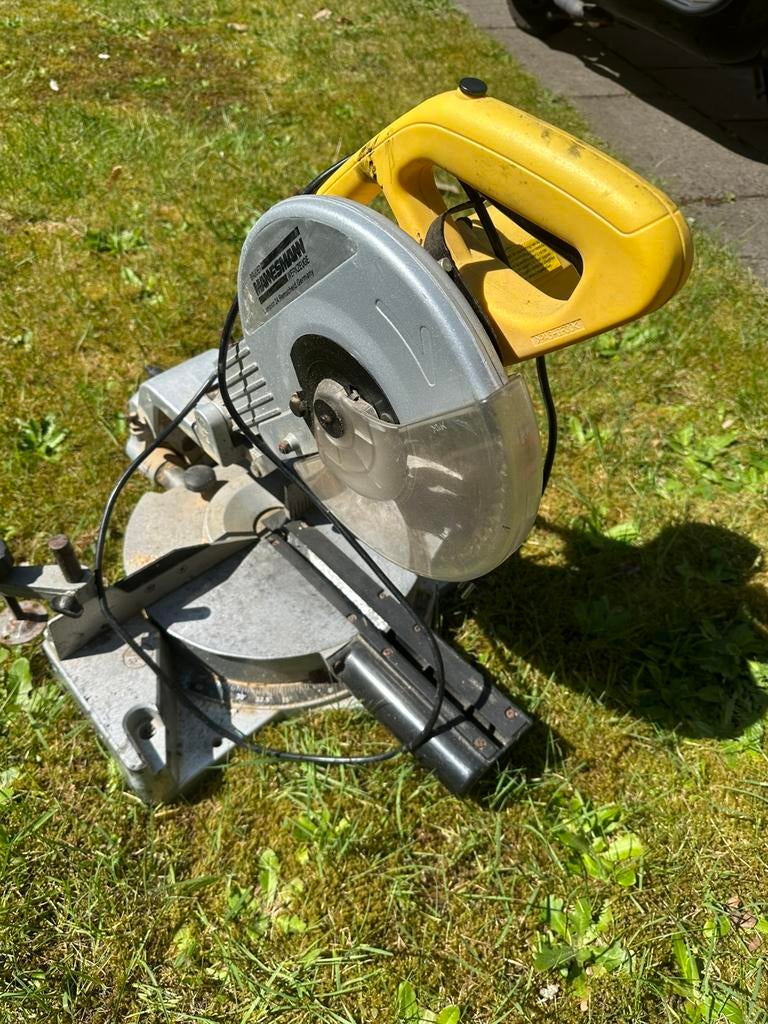 Zaadmachine, Ophalen of Verzenden, Zo goed als nieuw, Afkortzaag, 30 tot 70 mm