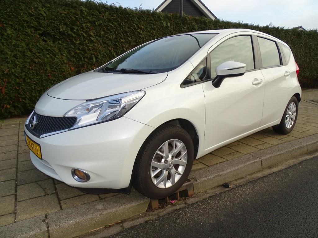 Nissan NOTE 1.2 CONNECT EDITION-Navi-Clima-Blth-Cruise-lmv, Euro 5, Met garantie (alle), 1198 cc, Bedrijf