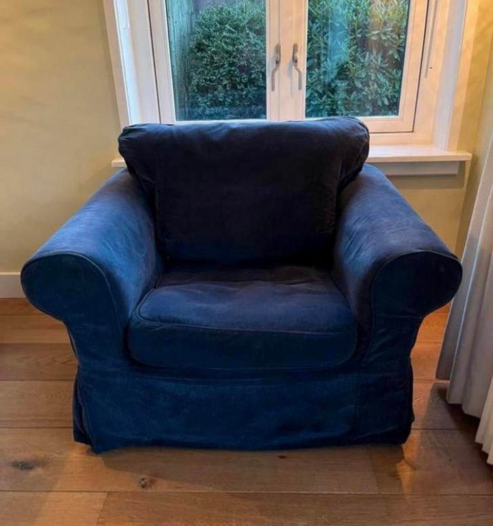 Gratis Donkerblauwe fauteuil 104 breed x 83 diep x 74 hoog, Huis en Inrichting, Fauteuils, Ophalen, Gebruikt, 75 tot 100 cm