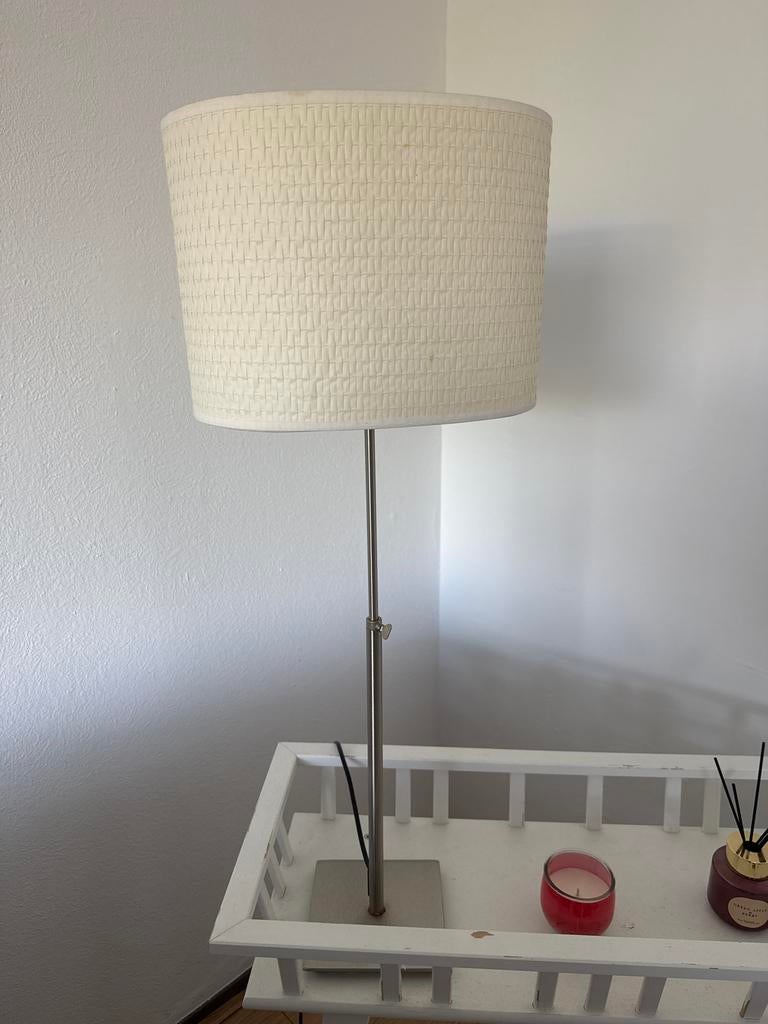 Ikea Alang tafellamp - Stijlvolle en functionele verlichting, Ophalen, Gebruikt, Metaal, 50 tot 75 cm
