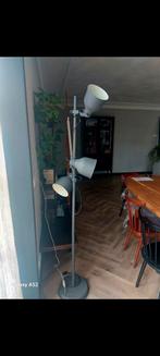 Gratis staande lamp, Huis en Inrichting, Lampen | Vloerlampen, Ophalen, 150 tot 200 cm
