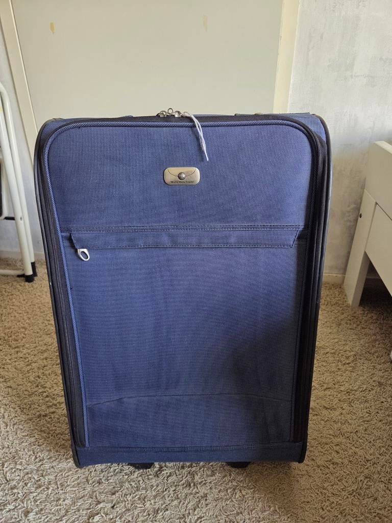 Blauwe reiskoffer met wieltjes, Sieraden, Tassen en Uiterlijk, Koffers, Overige materialen, Wieltjes, Gebruikt, 35 tot 45 cm