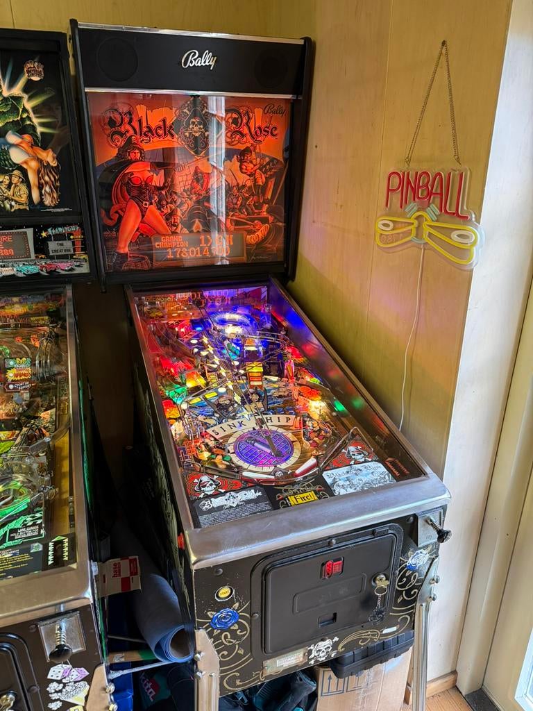 Black Rose Bally 1992 Flipperkast, Verzamelen, Ophalen, Gebruikt, Bally, Dot-matrix