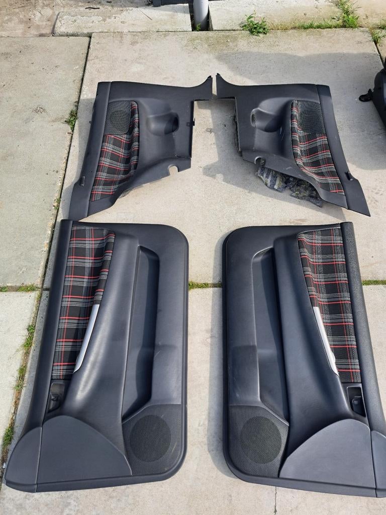 Toyota corolla 2002 2005 deurkaarten, Ophalen