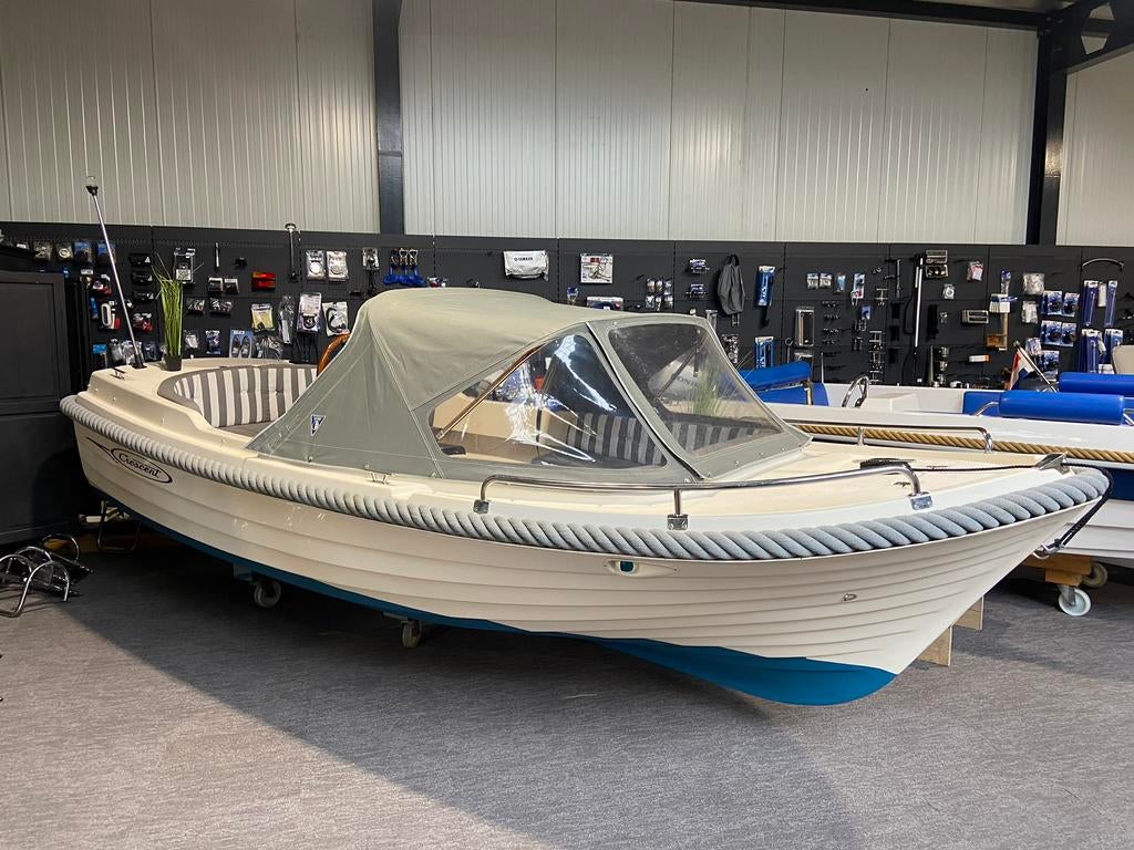 Crescent Alure / Yamaha 8pk / Buiskap, Tot 10 pk, Ophalen of Verzenden, Zo goed als nieuw, 3 tot 6 meter