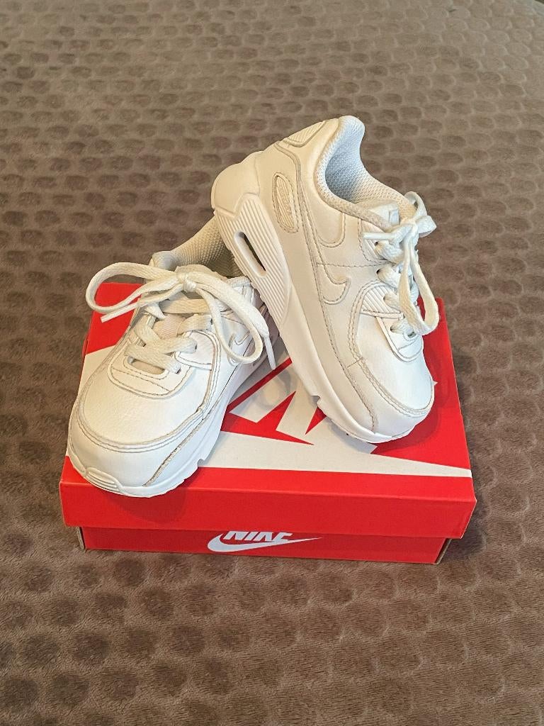 Nike air max 90 sneaker, Kinderen en Baby's, Kinderkleding | Schoenen en Sokken, Ophalen of Verzenden, Zo goed als nieuw, Nike