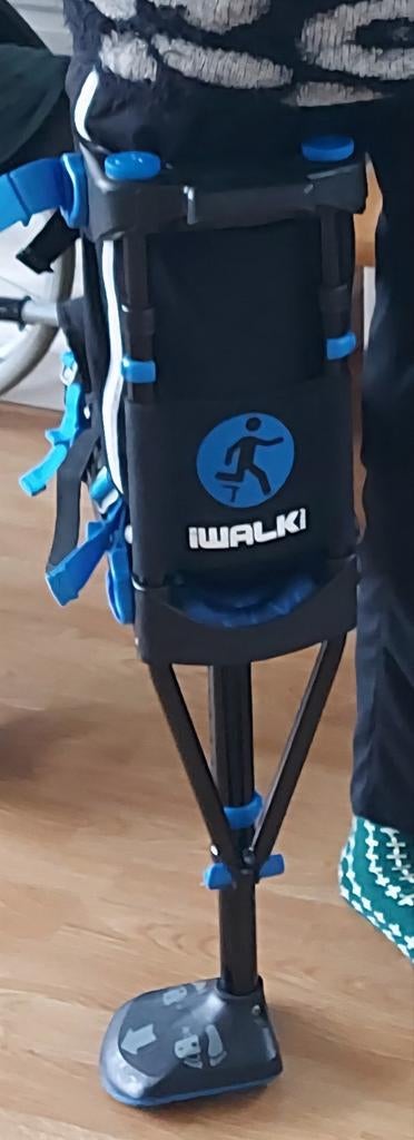 Nette iWalk 3.0 kniekruk, Diversen, Loopkrukken, Ophalen, In hoogte verstelbaar, Zo goed als nieuw