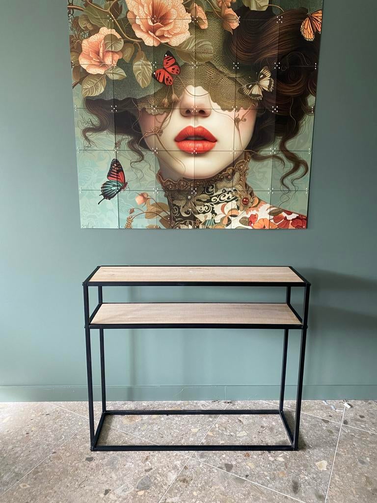 Sidetable met zwart metalen frame en houten bladen, Huis en Inrichting, Tafels | Sidetables, Ophalen, Gebruikt, 50 tot 100 cm
