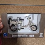 Lambretta 125D - 1:12 - NewRay, Verzenden, Nieuw, Motor