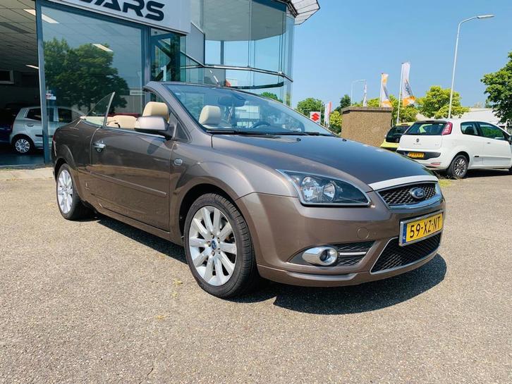 Ford Focus Coupé-Cabriolet 2.0-16V Titanium, Cabriolet, Air, Auto's, Ford, Bedrijf, Te koop, Focus, ABS, Airbags, Airconditioning