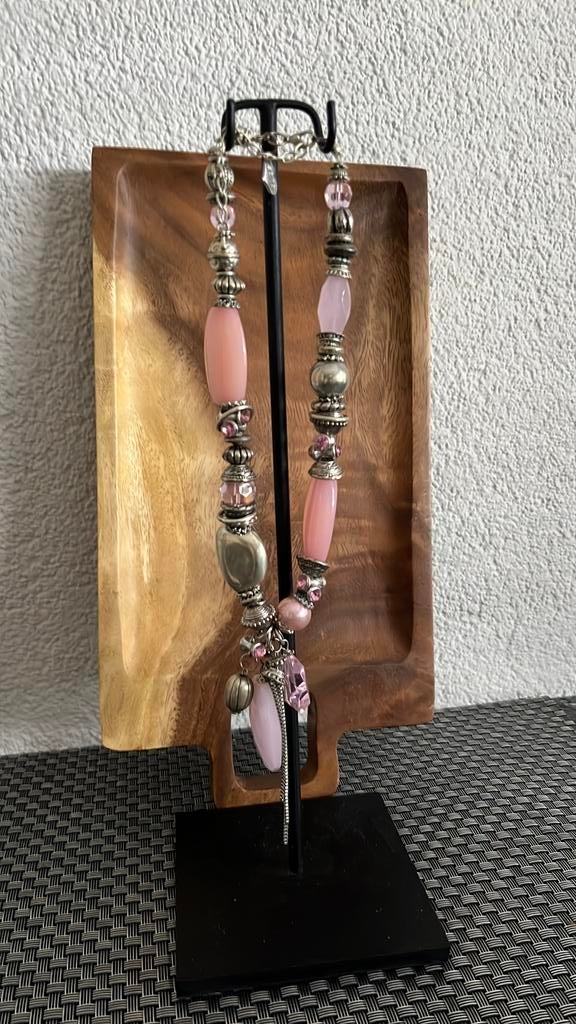 Ketting rose, Ophalen of Verzenden, Zo goed als nieuw, Roze, Overige materialen