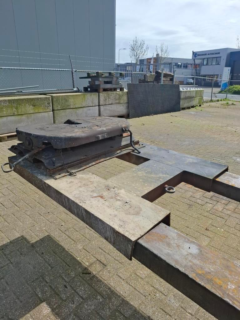 Koppel schotel met lepelbord, Ophalen, Overige merken