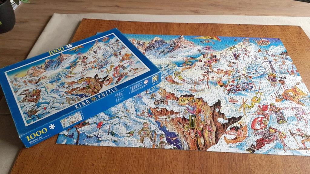 King Puzzle 1000 stukjes wintertafereel wintersport skipiste, Ophalen of Verzenden, 500 t/m 1500 stukjes, Gebruikt