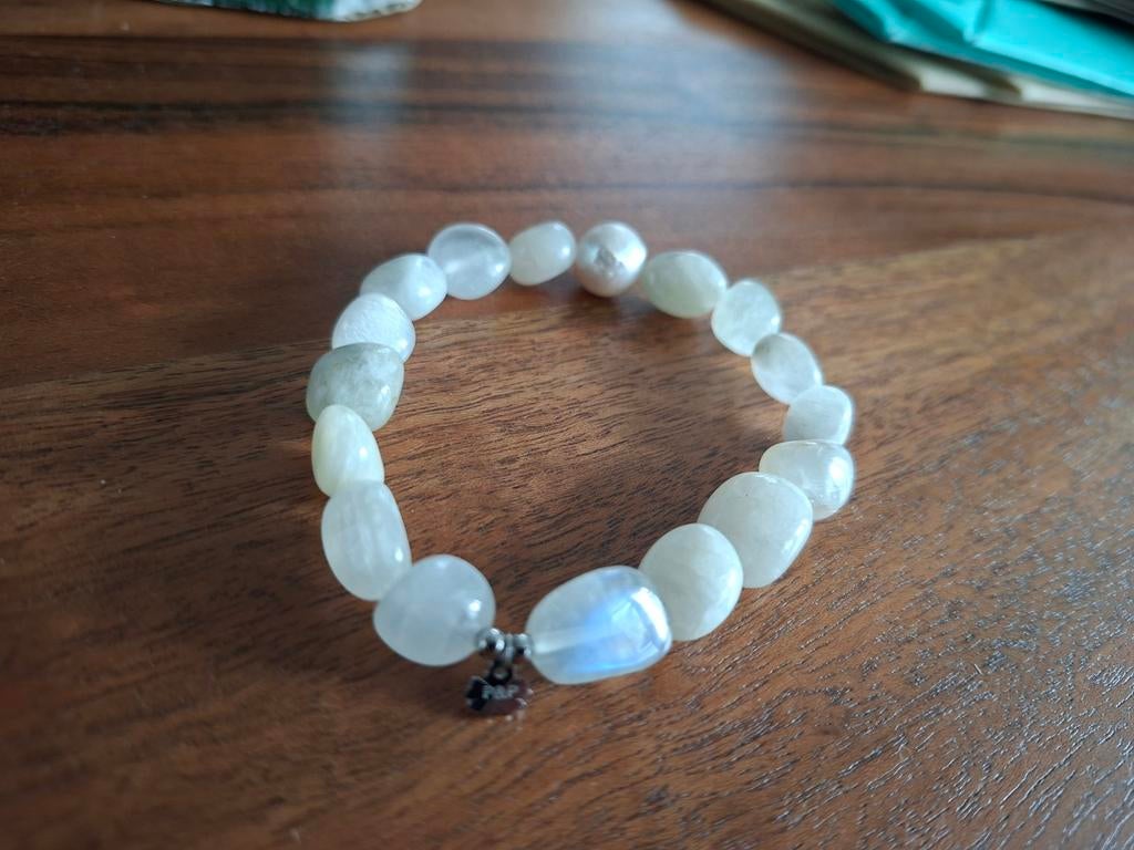 Nieuw!Pimps and Pearls/Prachtige Maansteen armband+Parel, Ophalen of Verzenden, Nieuw, Wit, Met edelsteen