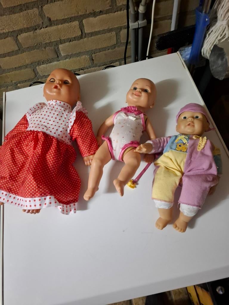 TK 3 POPPEN IN VERSCHILLENDE MATEN  OOK APART TE KOOP, Ophalen of Verzenden, Zo goed als nieuw, Pop, Levensecht of Reborn