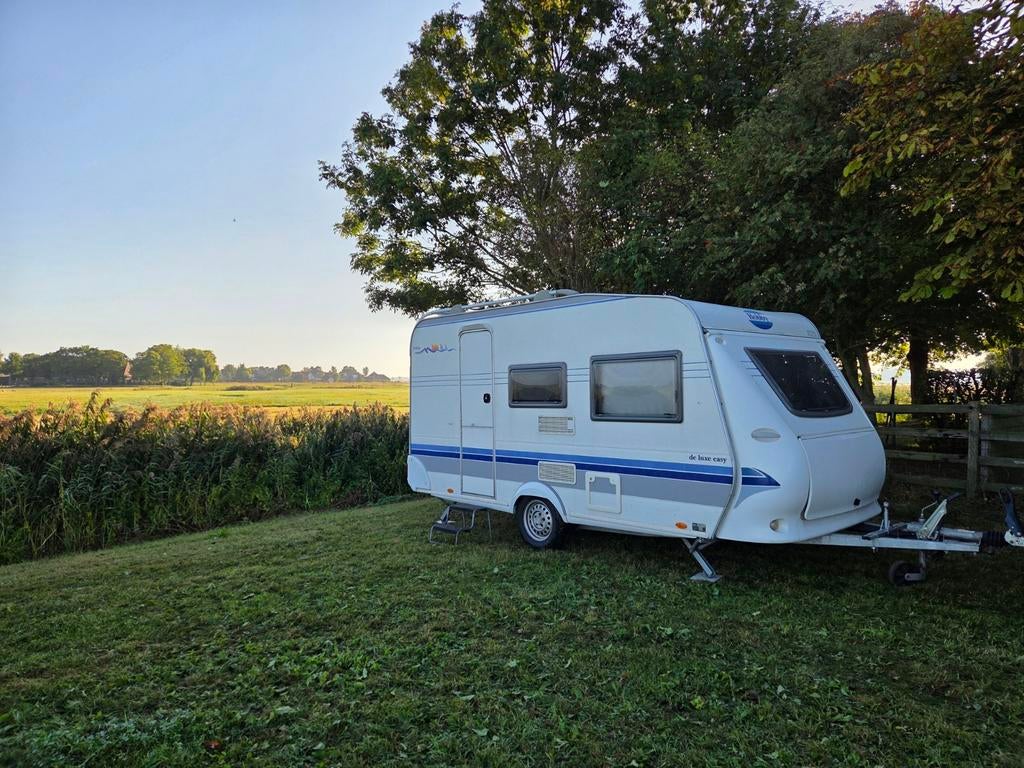 Hobby de Luxe Easy met voortent + luifel en slaapcabine., Rondzit, Hobby, Particulier, Koelkast