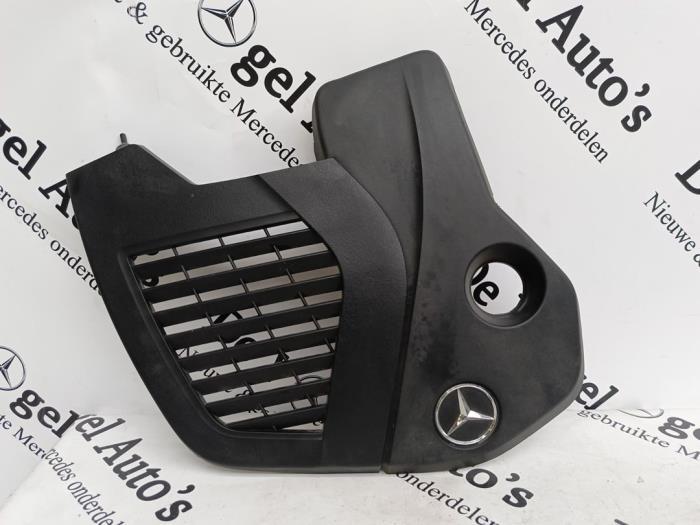 Afdekplaat motor van een Mercedes Vito, Gebruikt, -, Ophalen of Verzenden, -