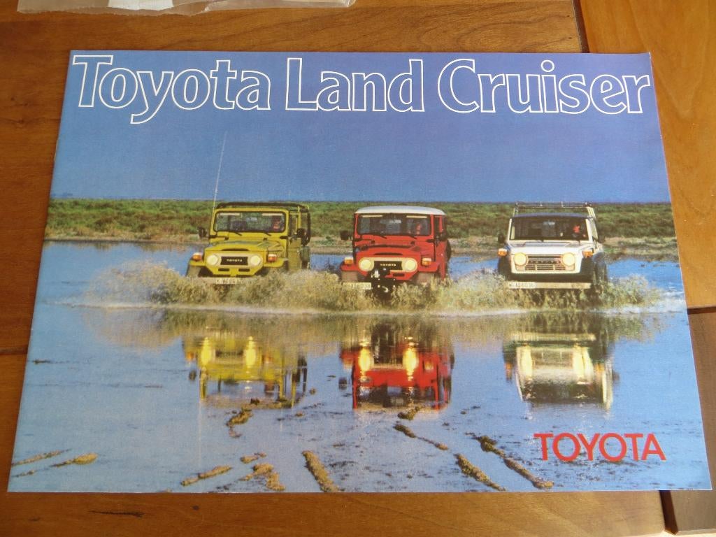 Folder Toyota Land Cuiser 1980 4.2 6-cil benzine, 3.0 diesel, Toyota, Ophalen of Verzenden, Zo goed als nieuw, Toyota