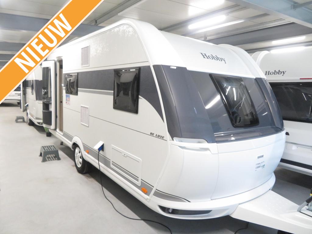 Hobby De Luxe 490 KMF, Schokbreker, Dwarsbed, Hobby, Treinzit