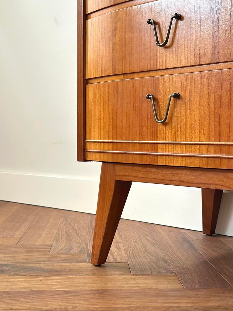 Vintage dressoir ladekast teak hout jaren 50/60/70 messing, Ophalen, Gebruikt, 100 tot 150 cm, Met lade(s)