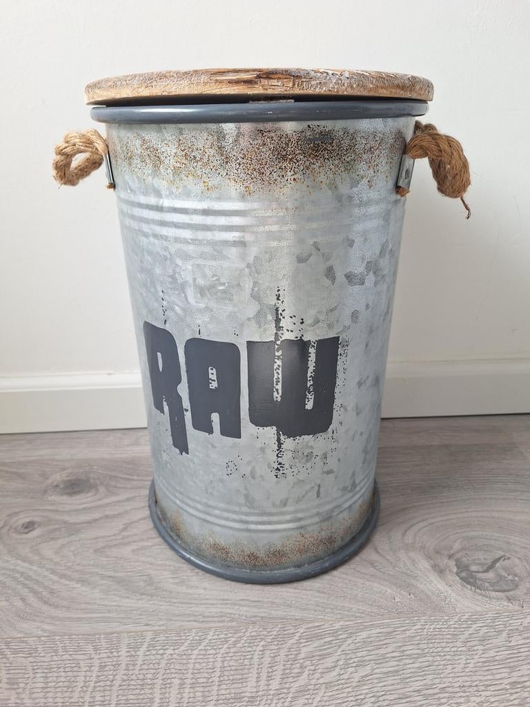 Stoere salontafel / bijzettafel met opbergruimte, Huis en Inrichting, Tafels | Salontafels, Ophalen, Overige materialen, Minder dan 50 cm