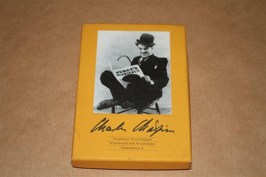 Doos met ansichten van Charlie Chaplin, Verzamelen, Muziek, Artiesten en Beroemdheden, Ophalen of Verzenden, Zo goed als nieuw