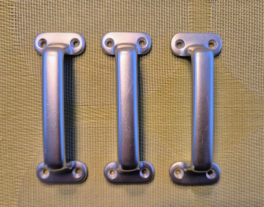 3 Deurgreepjes 11 cm - Geborsteld Metaal, Ophalen of Verzenden, Gebruikt, Metaal, Overige typen