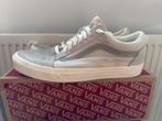 Vans Old skool - licht grijs - maat 42.5, Kleding | Heren, Schoenen, Ophalen of Verzenden, Gedragen, Overige kleuren, Sneakers of Gympen