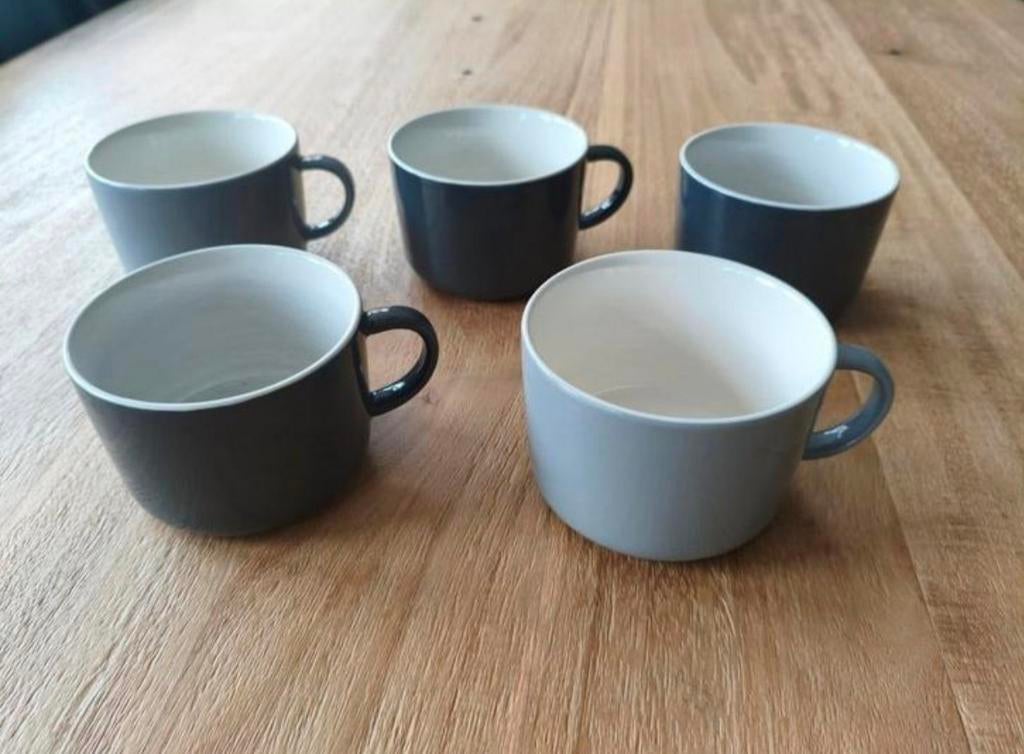 Cappuccino mokken Hema 5 stuks licht- en donkergrijs, Ophalen of Verzenden, Aardewerk, Overige stijlen, Kop(pen) en/of Schotel(s)