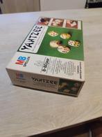 Vintage Yahtzee dobbelspel van MB Spellen, Hobby en Vrije tijd, Gezelschapsspellen | Bordspellen, Ophalen of Verzenden, Consumercare@hasbro.nl