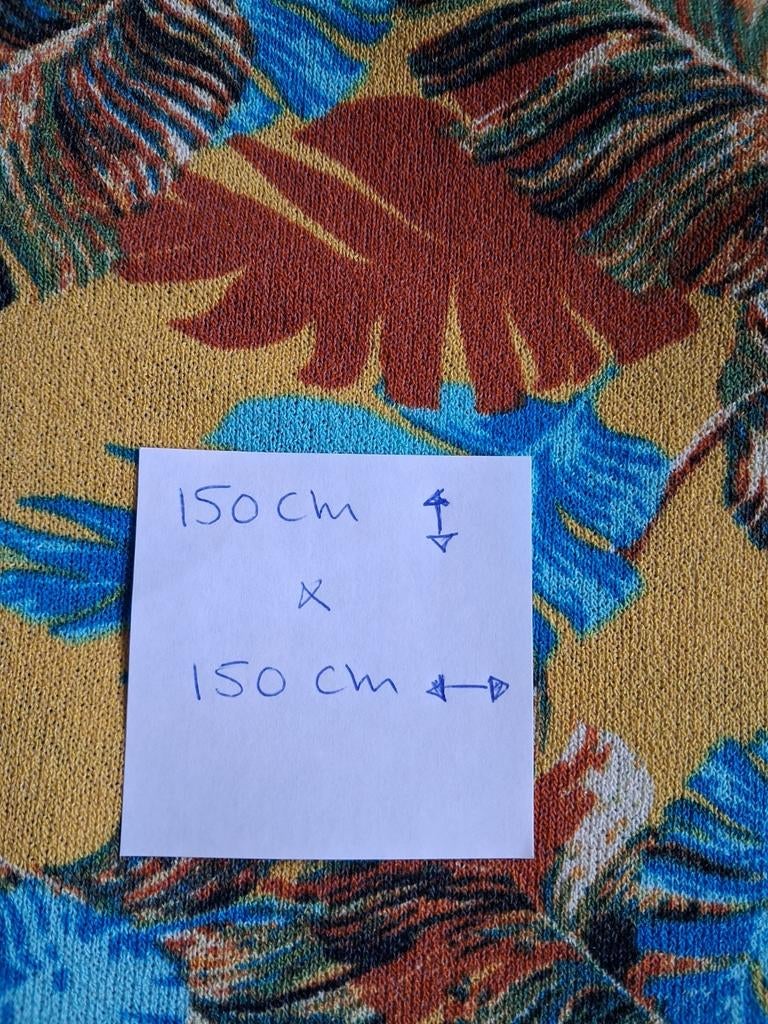 Stof. Vrolijk motief. Stretch., Hobby en Vrije tijd, Stoffen en Lappen, Overige kleuren, 120 cm of meer, Ophalen of Verzenden